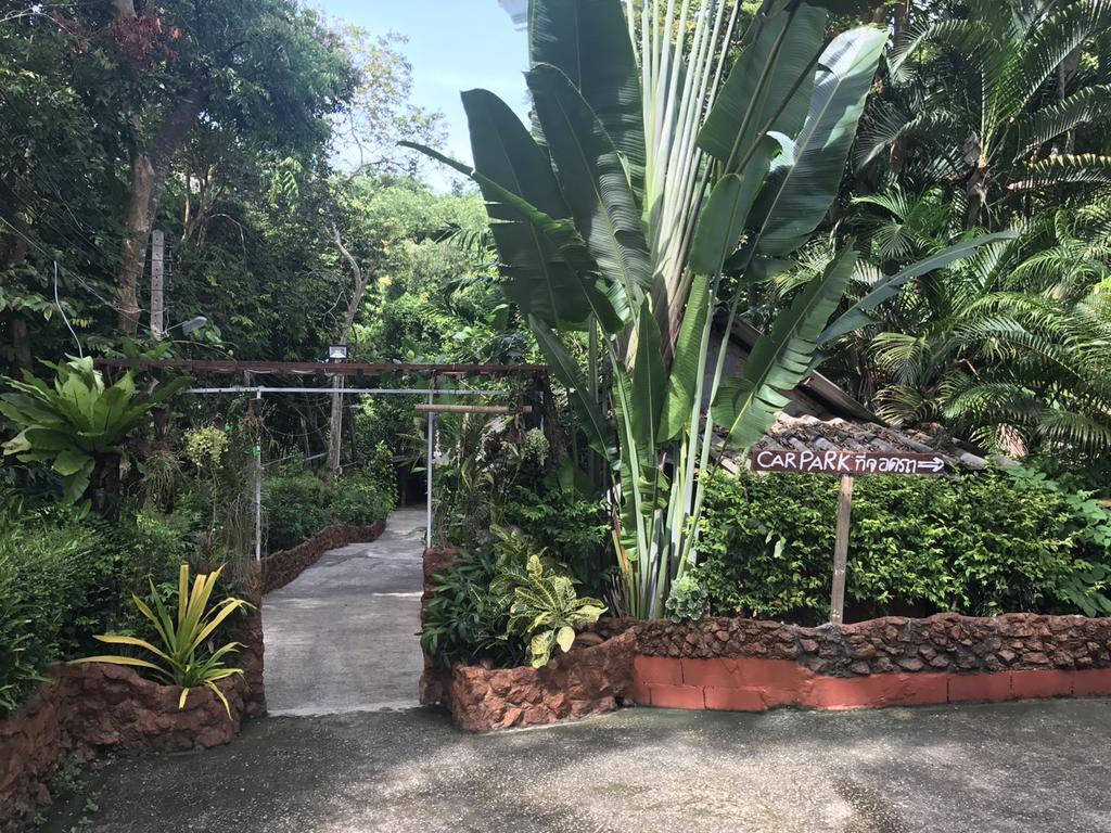 Pine Bungalow Krabi town Exterior foto