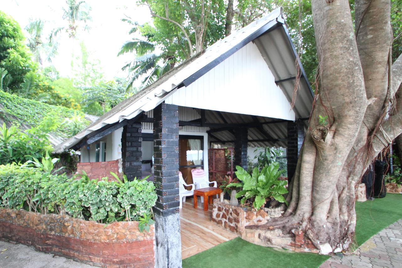 Pine Bungalow Krabi town Exterior foto